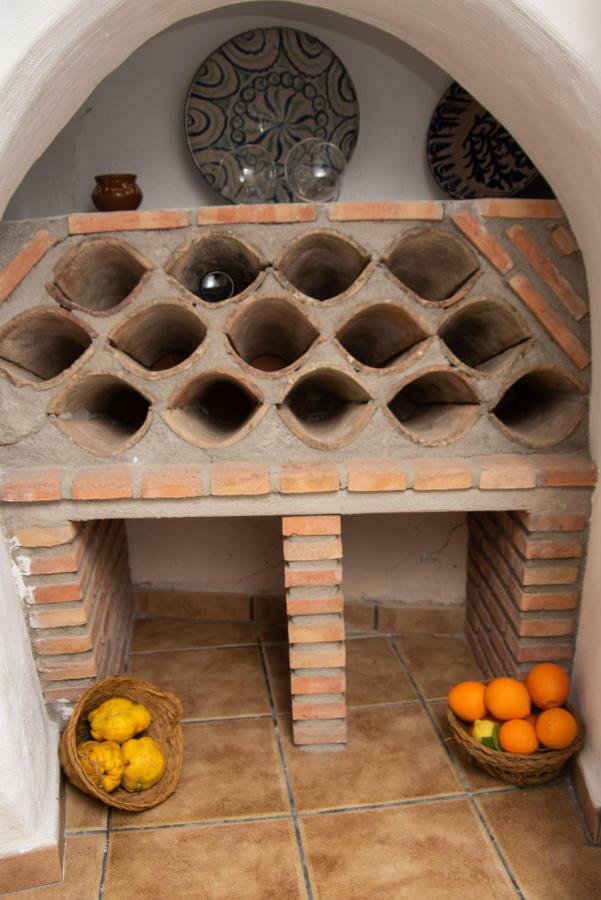 Alojamiento Rural, Cueva De La Abuela Cuevas del Campo 外观 照片